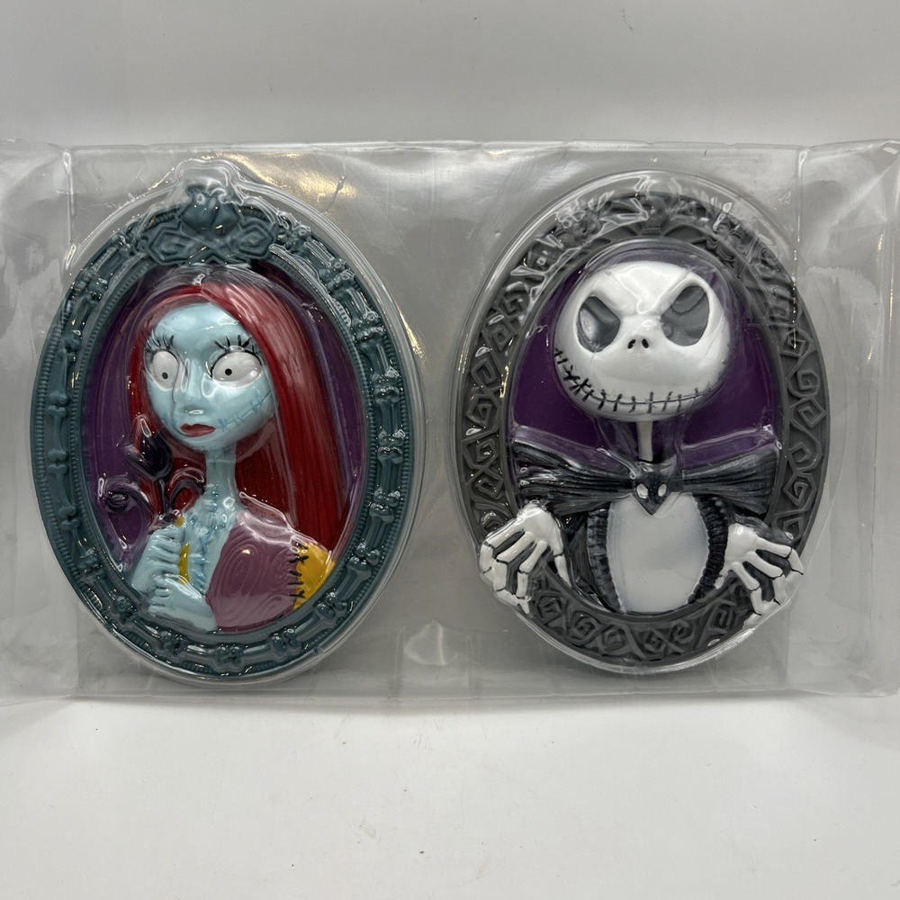 Disney The Nightmare Before Christmas Jack & Sally Portrait Wall Decor NEW